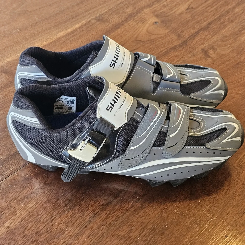 EUC SHIMANO SH-R087G Men’s Road Cycling Shoes Grey Size 44